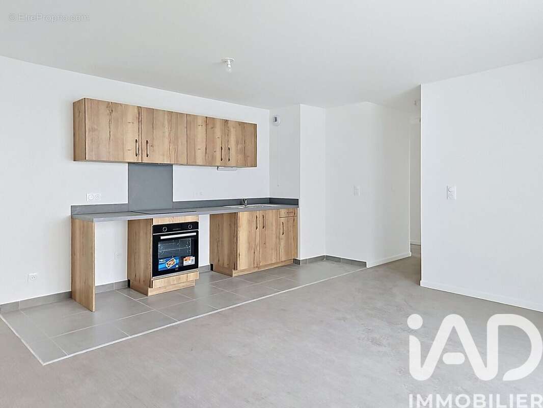 Photo 3 - Appartement à DEVILLE-LES-ROUEN