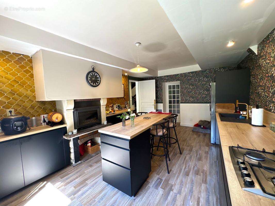 Maison à vendre 10 pièces 334M2 MIRANDE (32) - photo 8