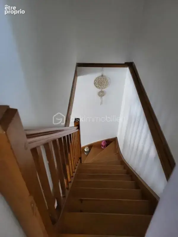 À saisir – ensemble immobilier de rapport avec 2 appartements indépendants et terrain - photo 10