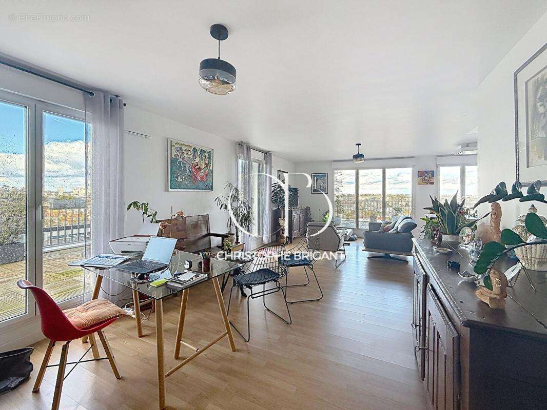 Appartement à VILLEJUIF