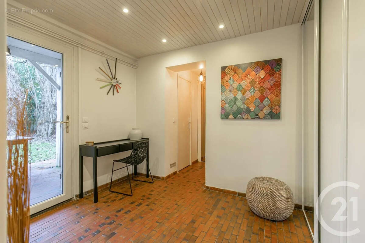 Maison à SAINT-MAUR-DES-FOSSES