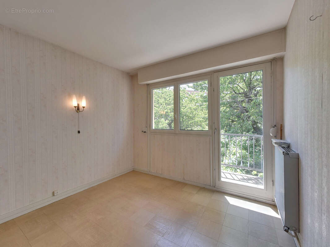 Maison mitoyenne au calme avec travaux dans environnement préservé echirolles polotti - photo 5