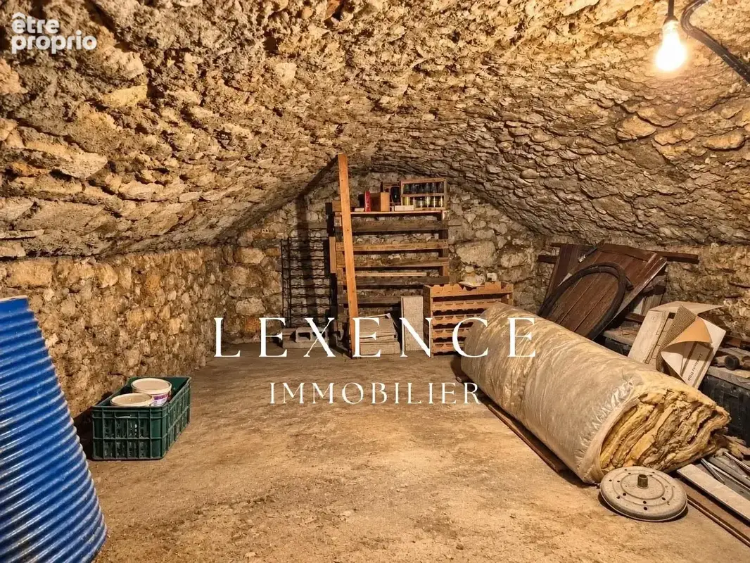 Immeuble de 135m² centre ville Mallemort - photo 31