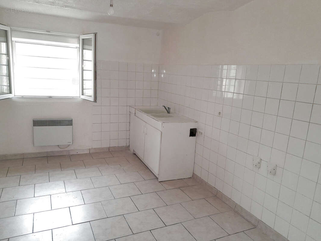 Maison à CAUMONT-SUR-DURANCE