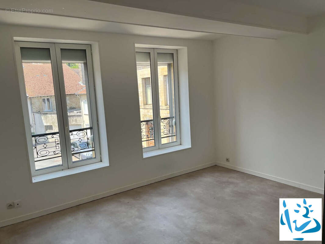 Maison 226 m² à Raucourt-Et-Flaba  - photo 5