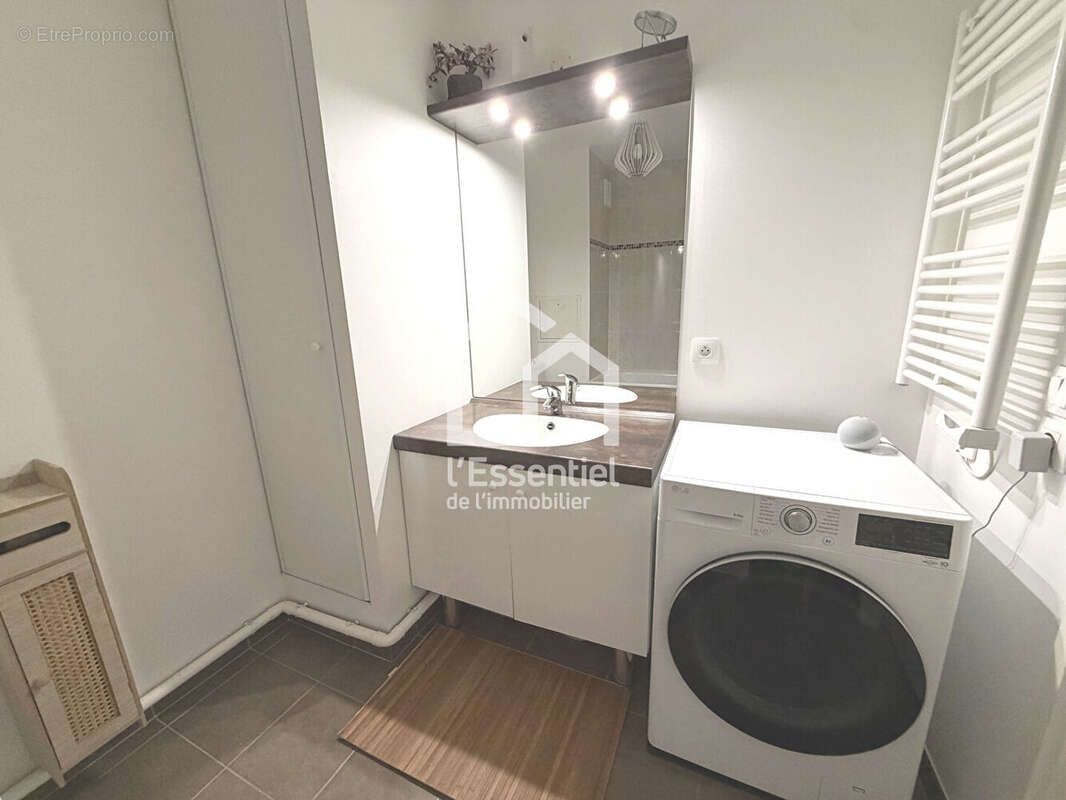 Appartement à VERNEUIL-SUR-SEINE