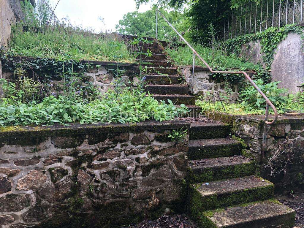 Appartement à SAINT-VICTURNIEN