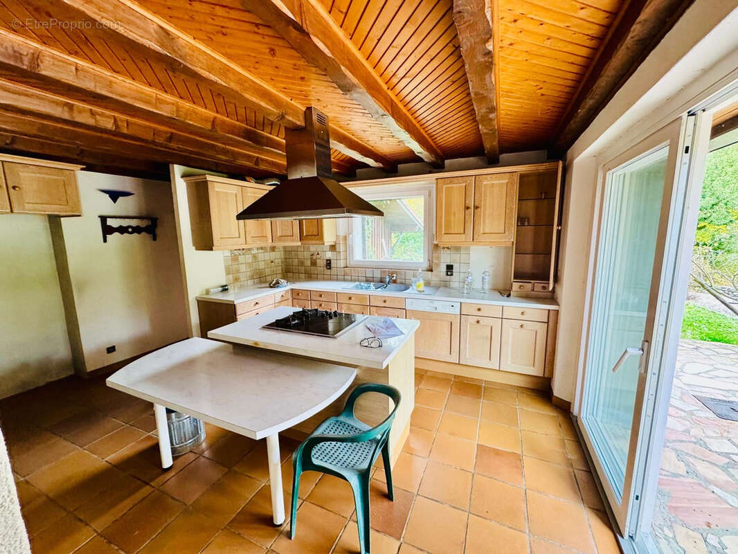 Maison à ALLONZIER-LA-CAILLE