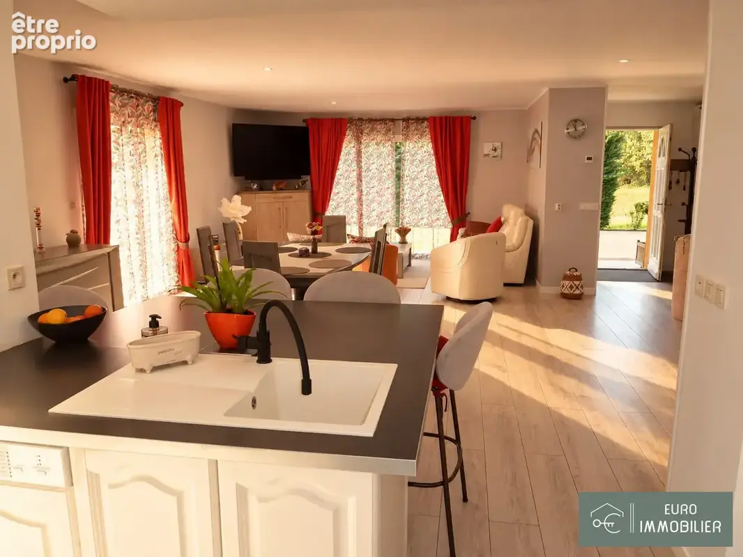 Maison 6 pièces 141 m² à vendre à Grignols (33690) - photo 4