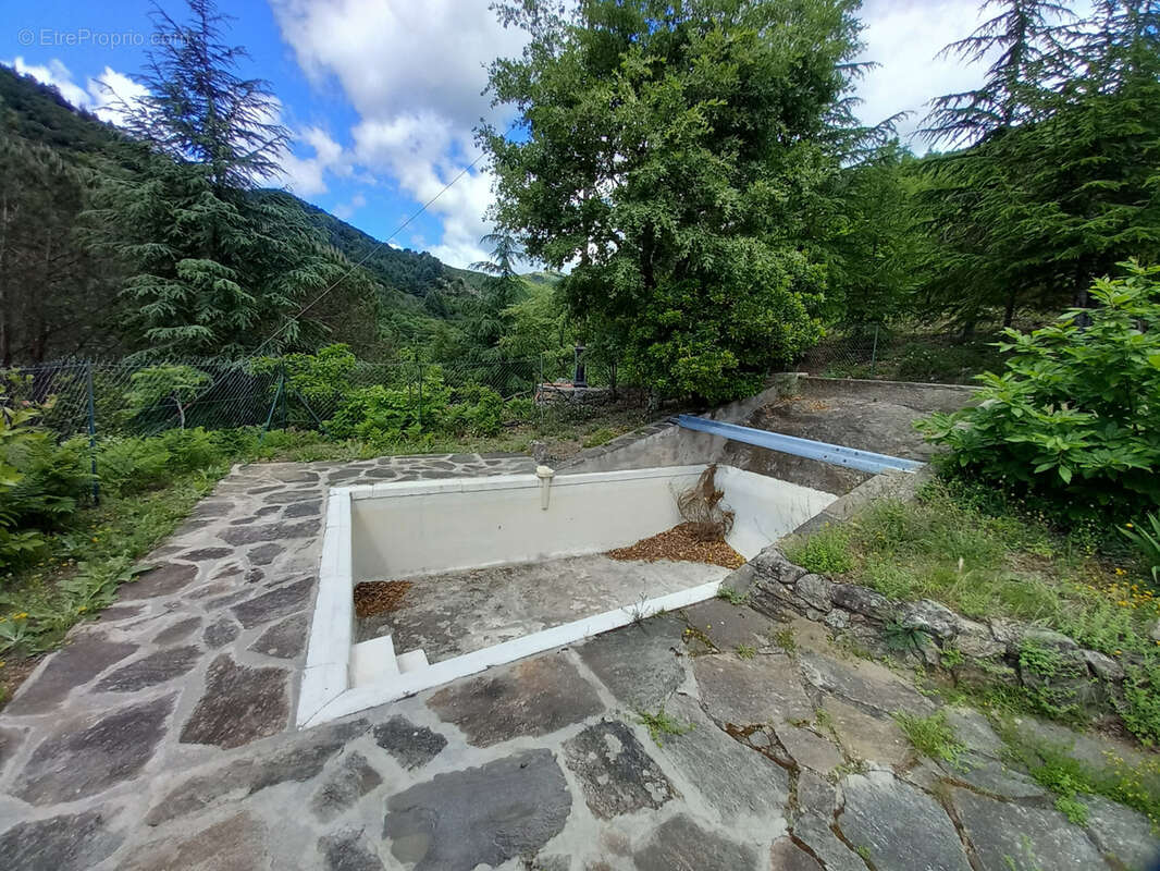 Maison à SAINT-VINCENT-D'OLARGUES