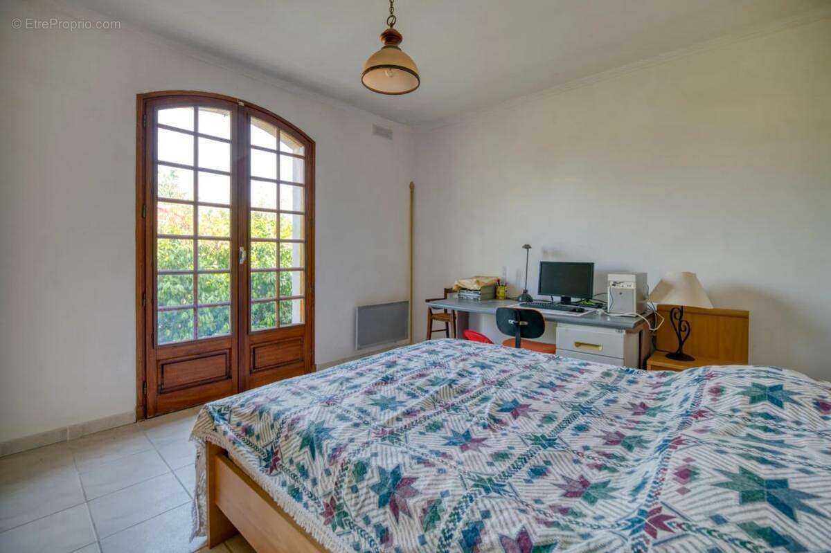 Maison à LONGAGES