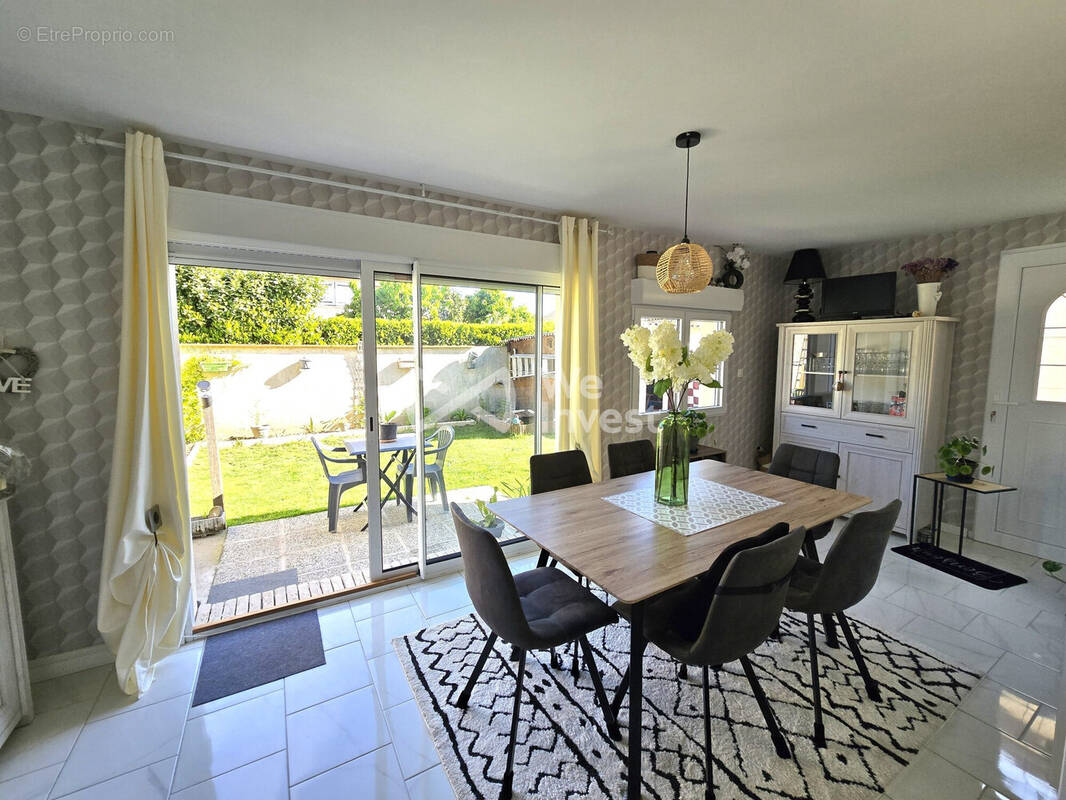 Maison à CASTELSARRASIN