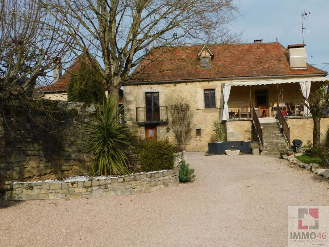 Maison à GRAMAT