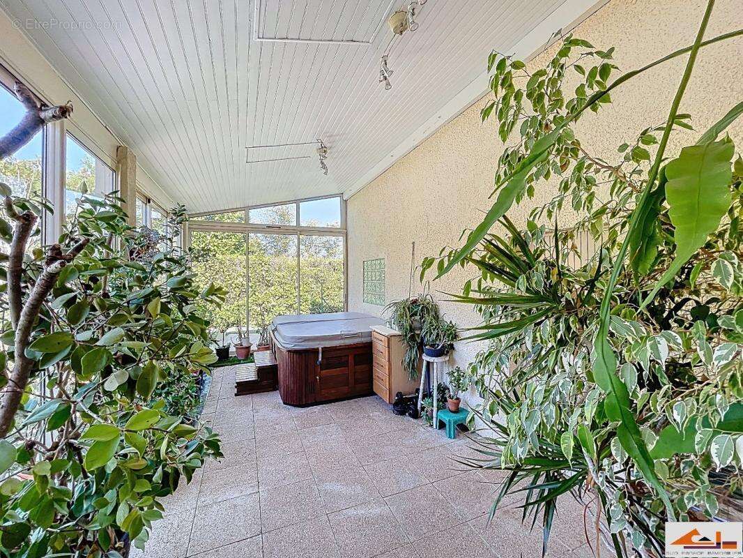 Maison à AUZEVILLE-TOLOSANE