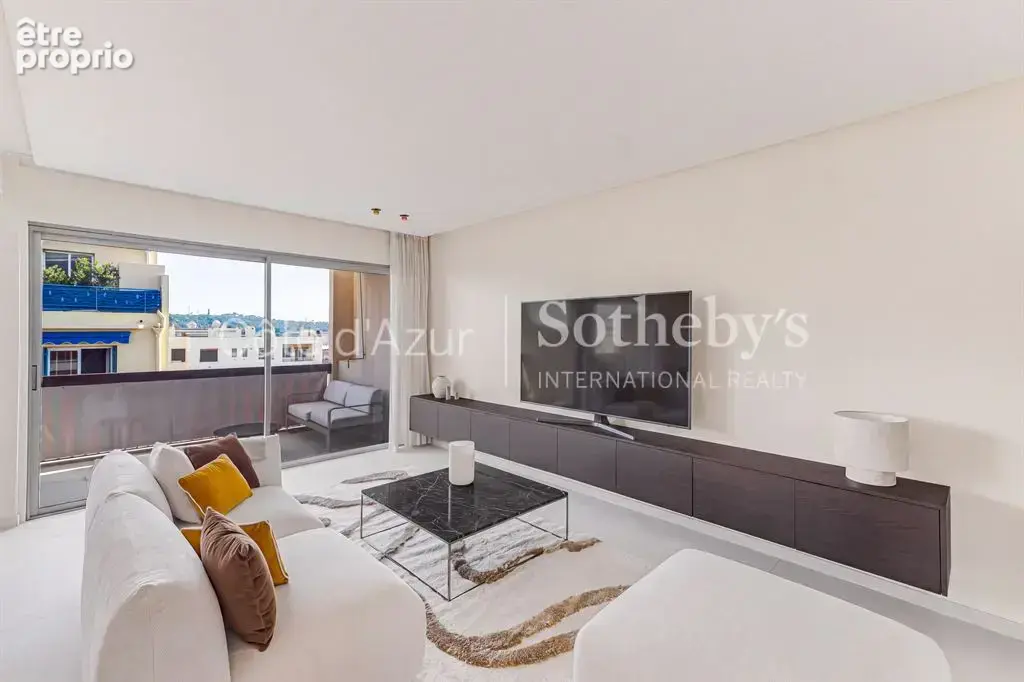 Antibes, appartement de 79 m² rénové avec exposition sud et terrasse - photo 3