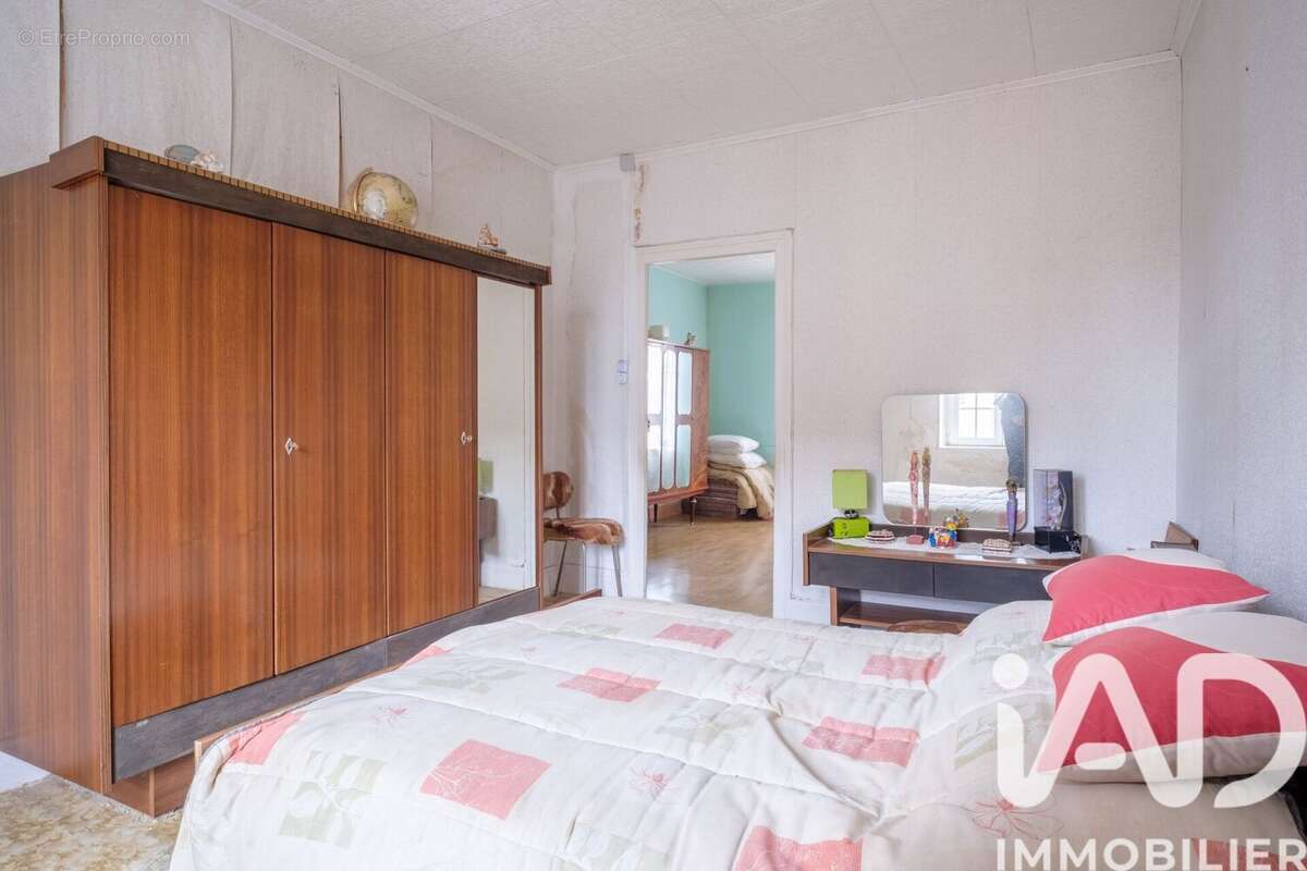 Photo 5 - Maison à CRUSNES