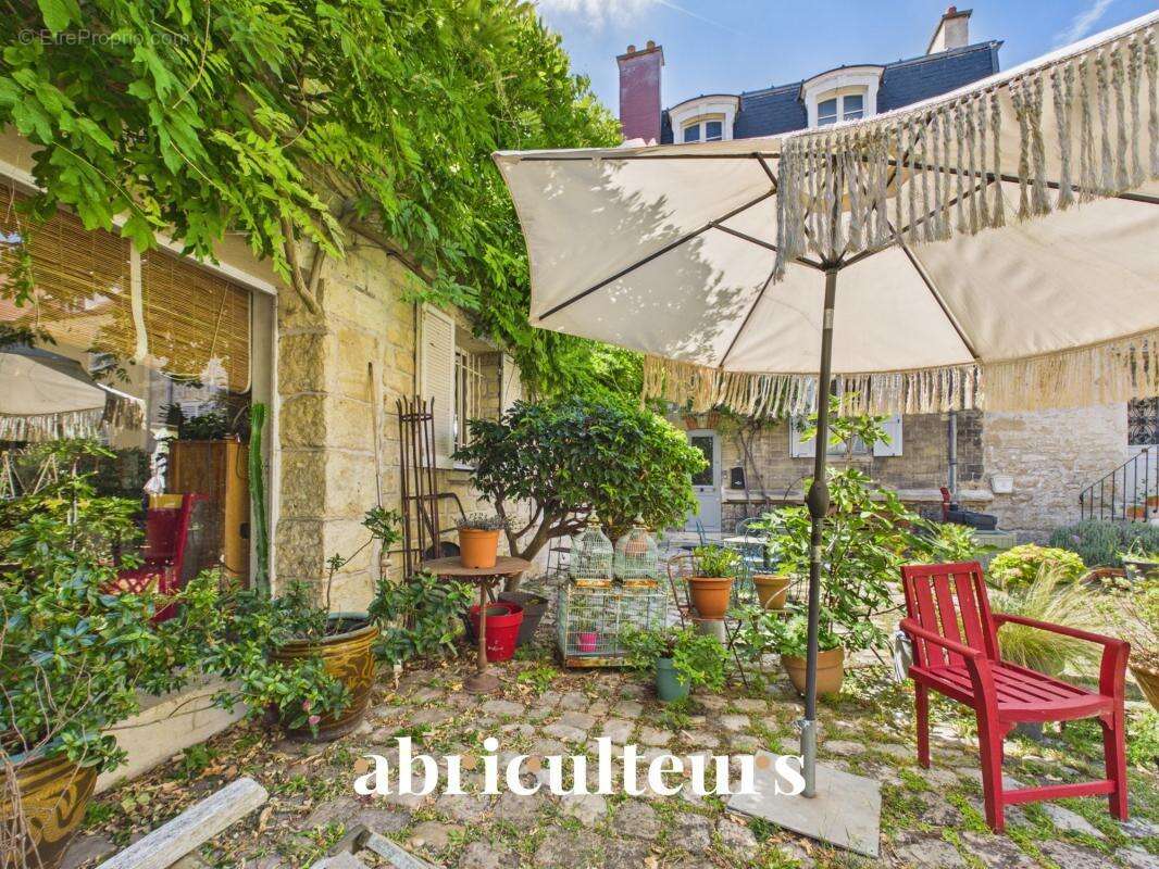 Maison Historique de Charme 103 m² – Cour Pavée & Terrasse – en vente à Le Pecq (78230) - photo 27
