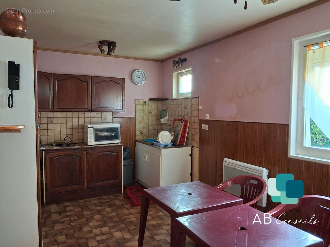 Maison à SAINT-LEGER-DU-BOURG-DENIS