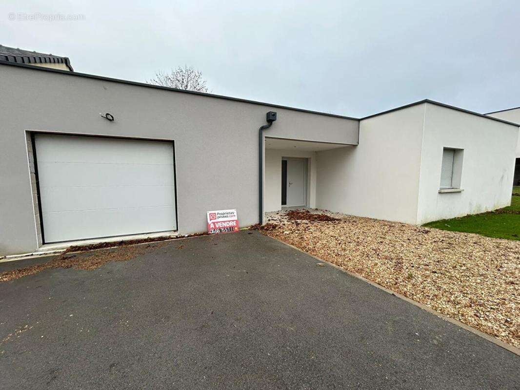 Maison à WARMERIVILLE