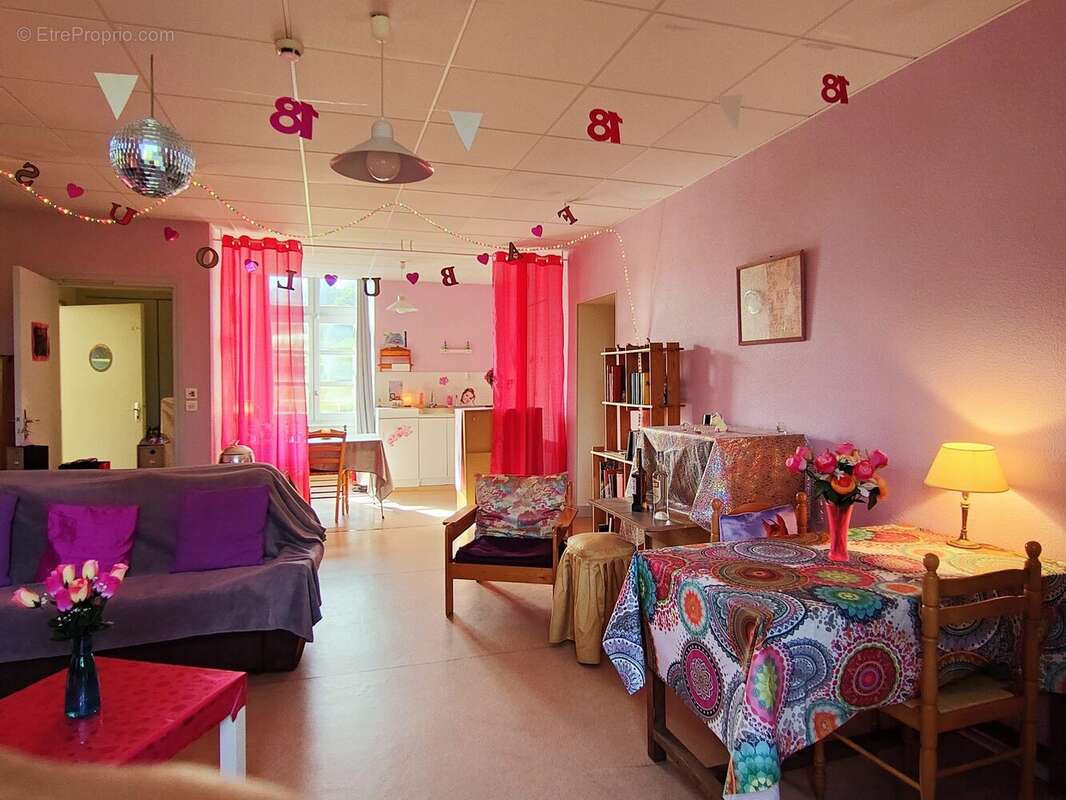 Maison à TESSY-SUR-VIRE