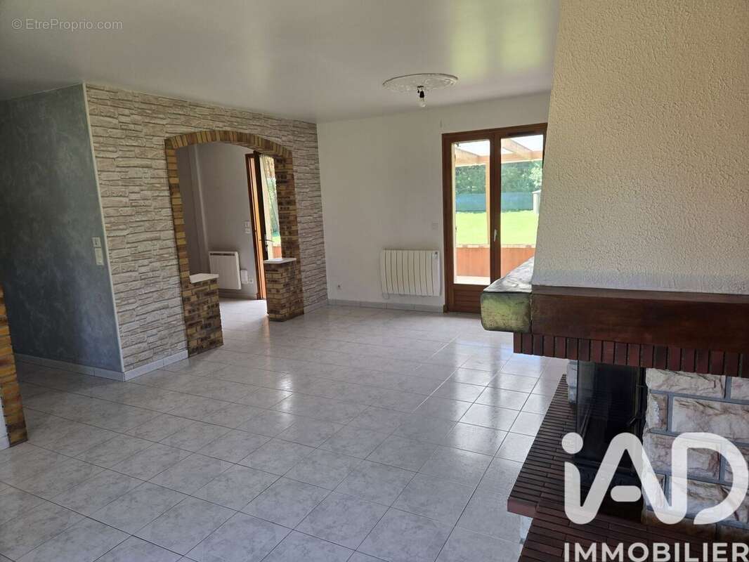 Maison 147 m² à Marcilly-La-Campagne  - photo 3