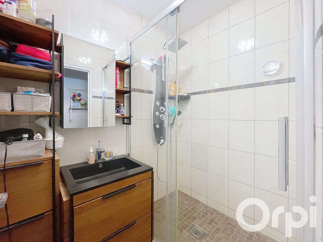 Appartement à LES ULIS