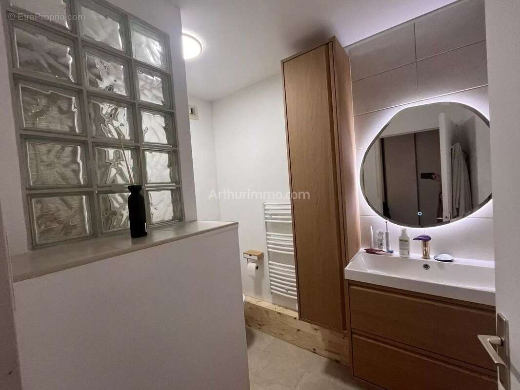 Appartement à MONTGERMONT