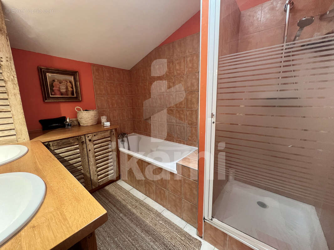 Coup de coeur à Gleizé : appartement T4 lumineux aux pierres dorées et âme Beaujolaise ! - photo 8