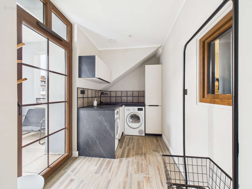 Appartement à AIX-LES-BAINS