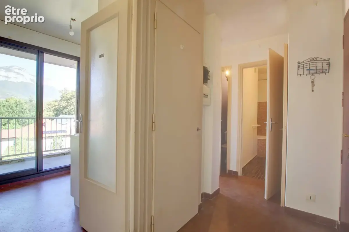 Chambéry Appartement Type 2 à vendre - photo 9