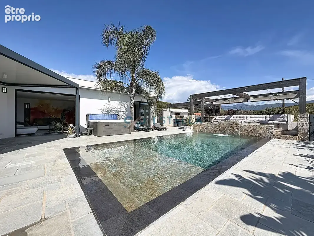 Villa contemporaine de plain-pied avec piscine, prestations haut de gamme - photo 12