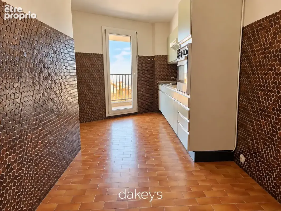 Bas de vauban / breteuil – 71 m² avec terrasse 16 m² – vue exceptionnelle notre-dame - photo 7