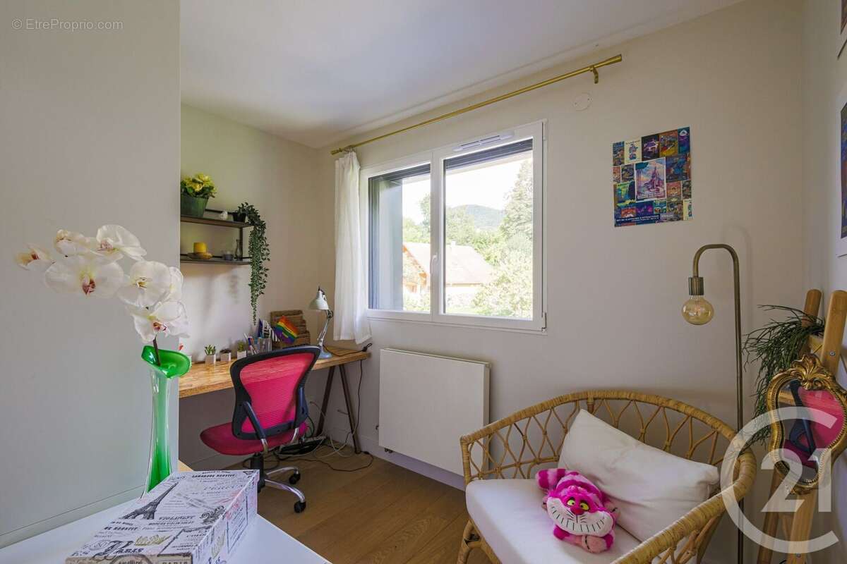 Maison à SAINT-MARTIN-D&#039;URIAGE