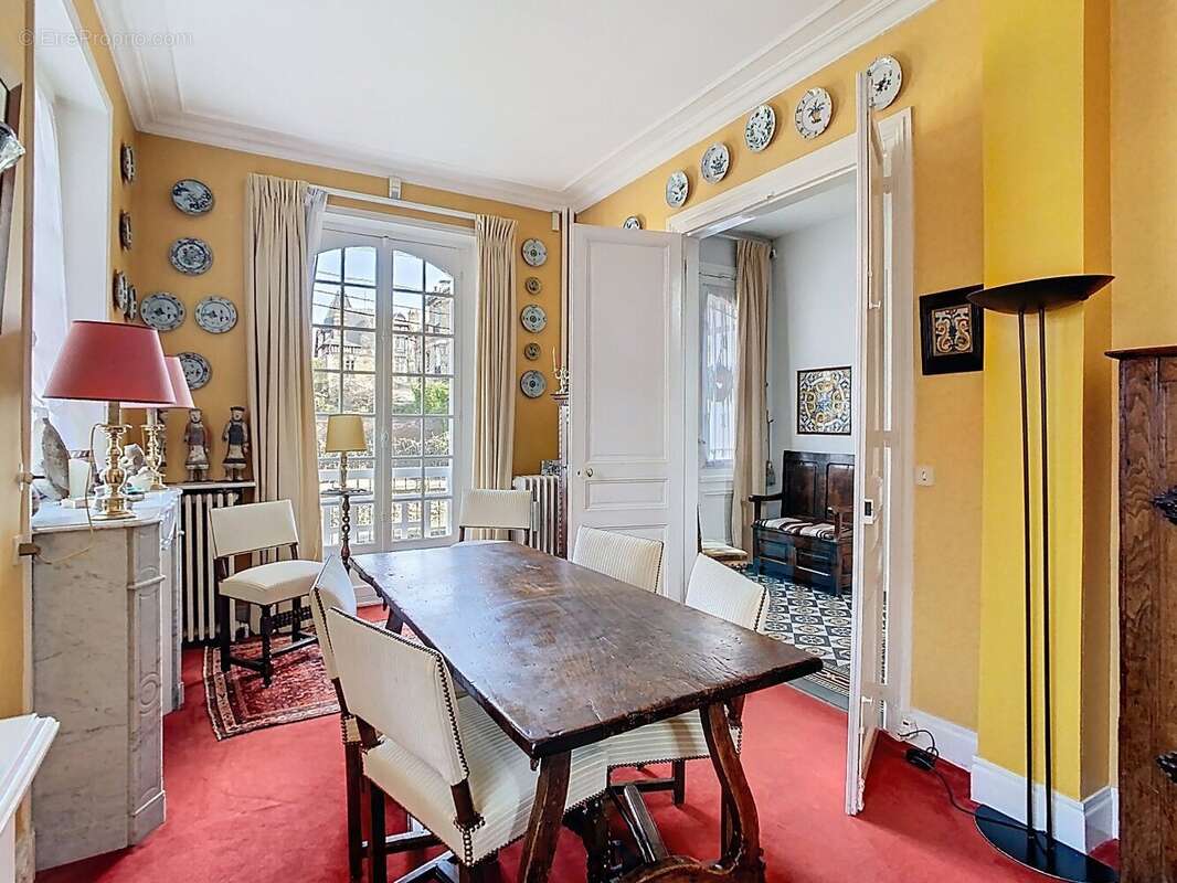 Maison à LE CHESNAY