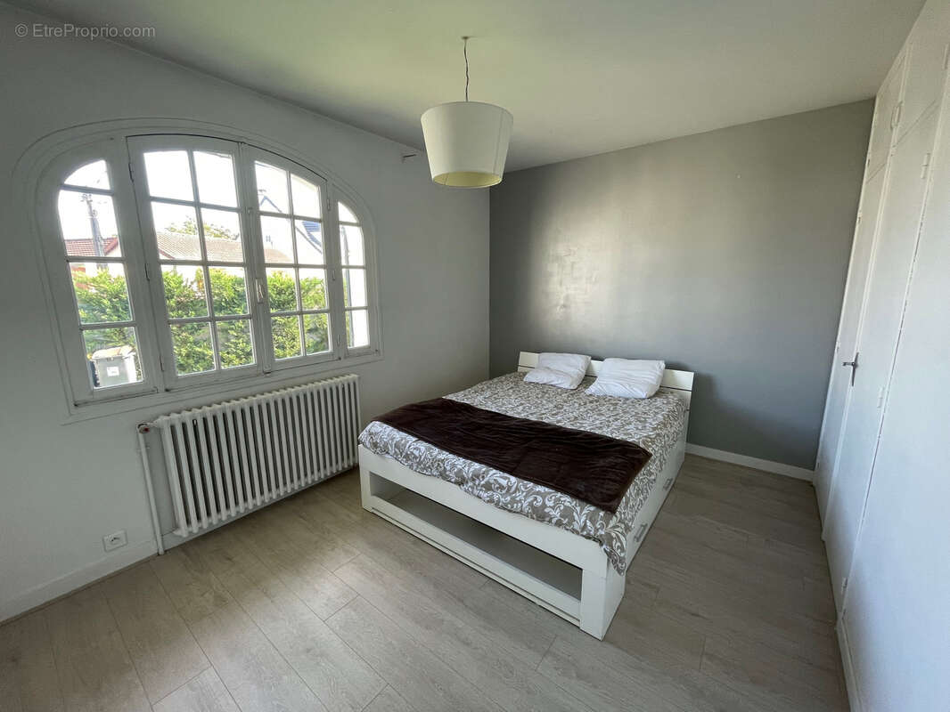 Maison de charme 5 pièces   165 m2 habitables   Centre-ville - photo 6