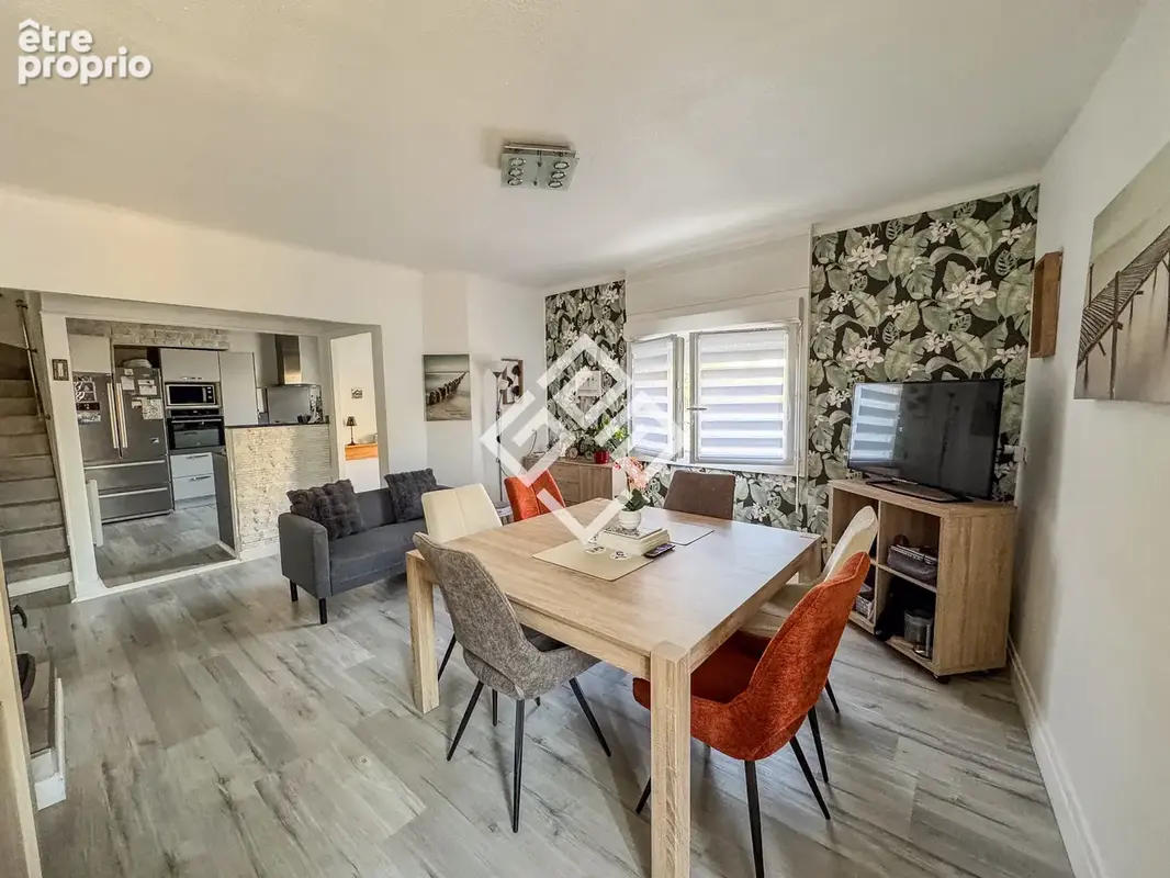 Maison en Pierre de caractère avec jardin et garage - photo 3