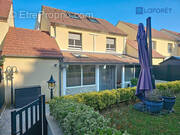 Maison à SAINT-THIBAULT-DES-VIGNES