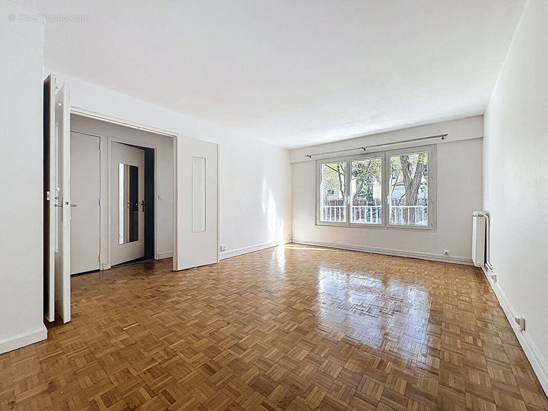 Appartement à RUEIL-MALMAISON