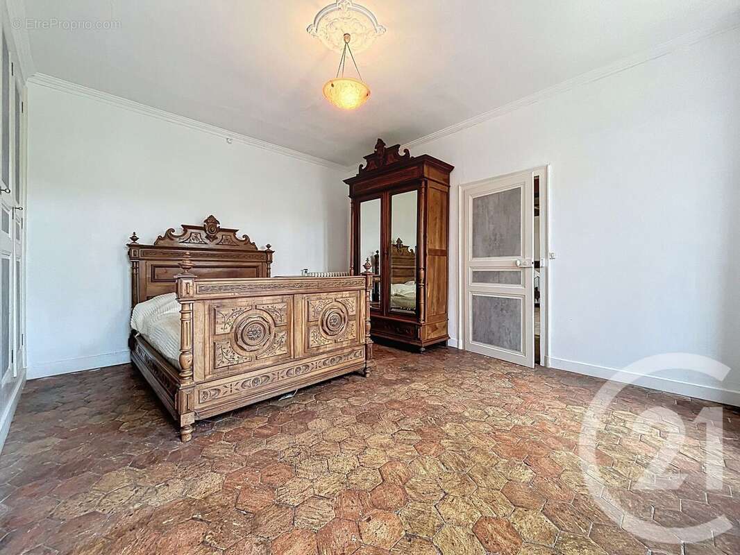 Maison à CESSOY-EN-MONTOIS