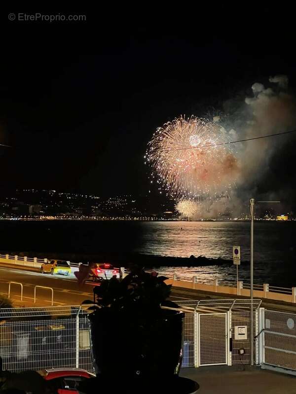 Cannes vente 2 pièces vue mer panoramique - photo 7