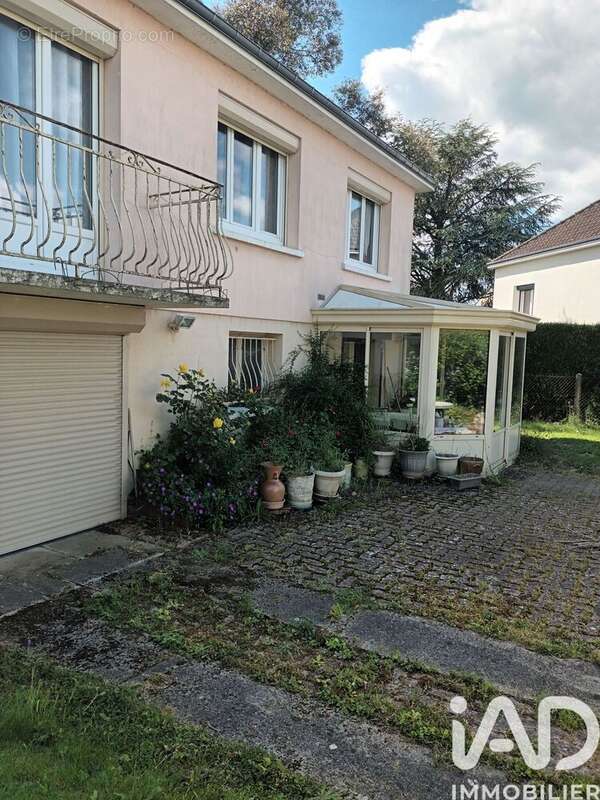 Photo 2 - Maison à BAILLEAU-LE-PIN