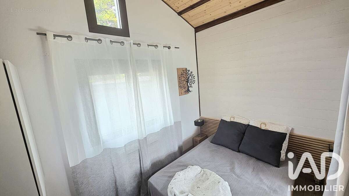 102 m² à Saint-Sauveur-Les-Bray  - photo 9