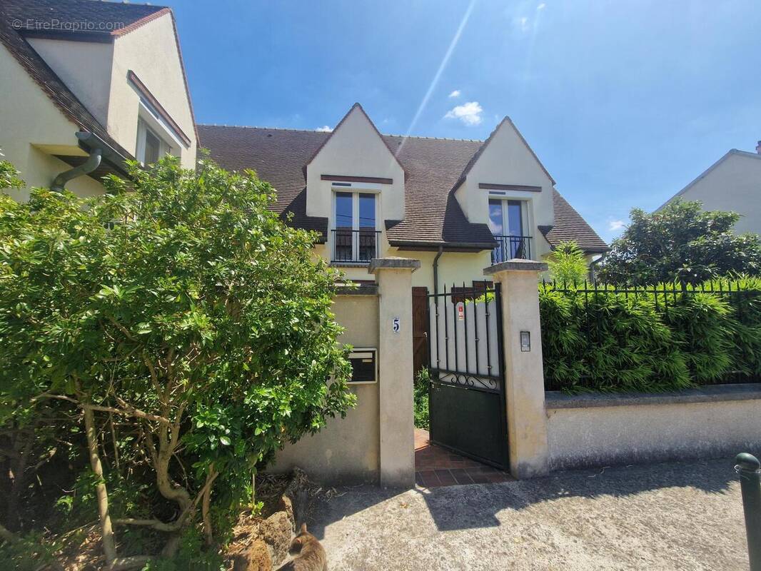 Photo 1 - Maison à NEUILLY-SUR-MARNE