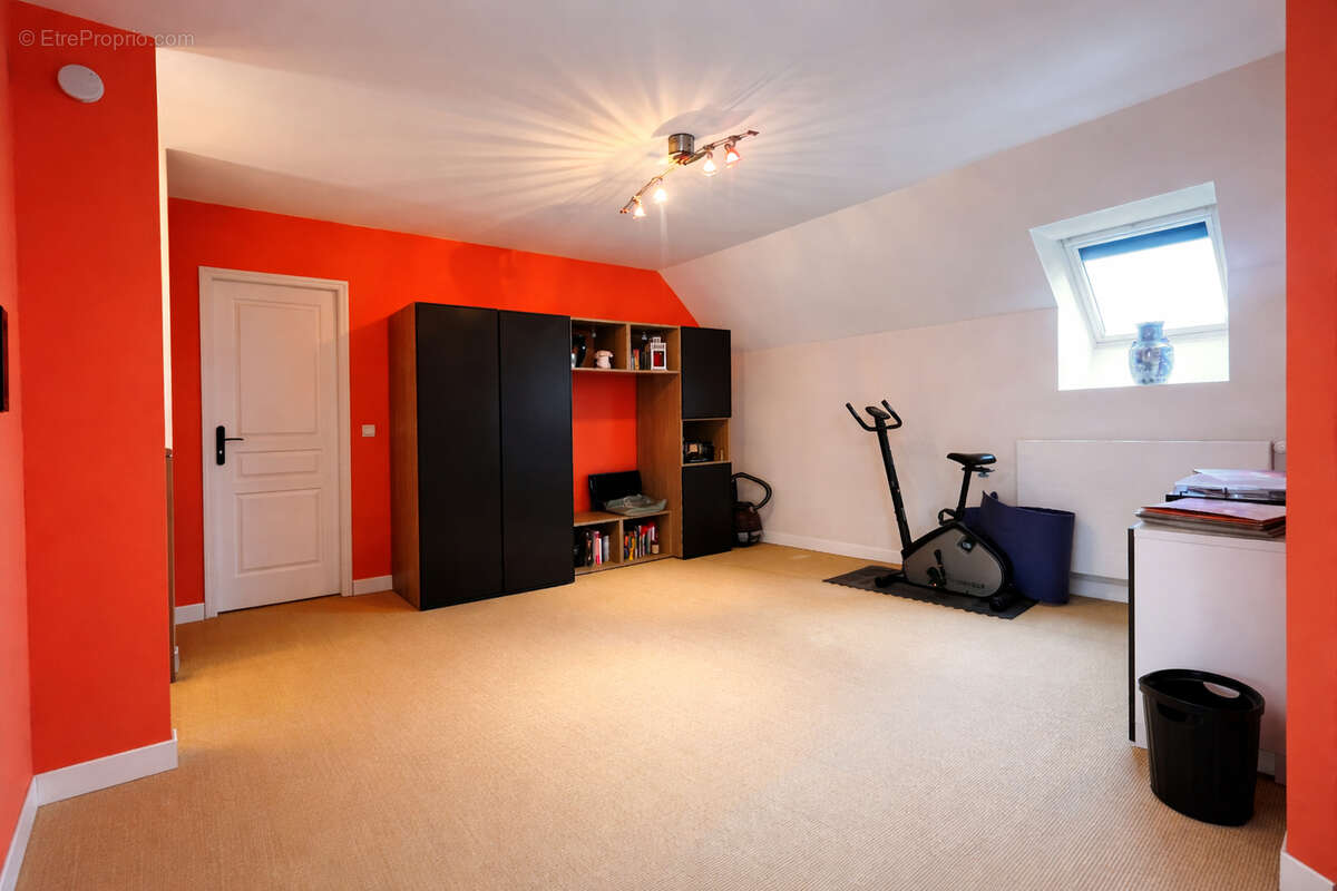 Maison à ORRY-LA-VILLE