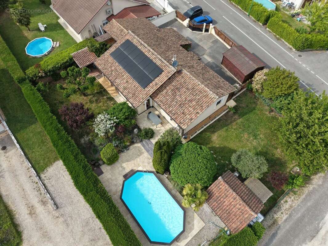 Maison à SAINT-SAUVEUR