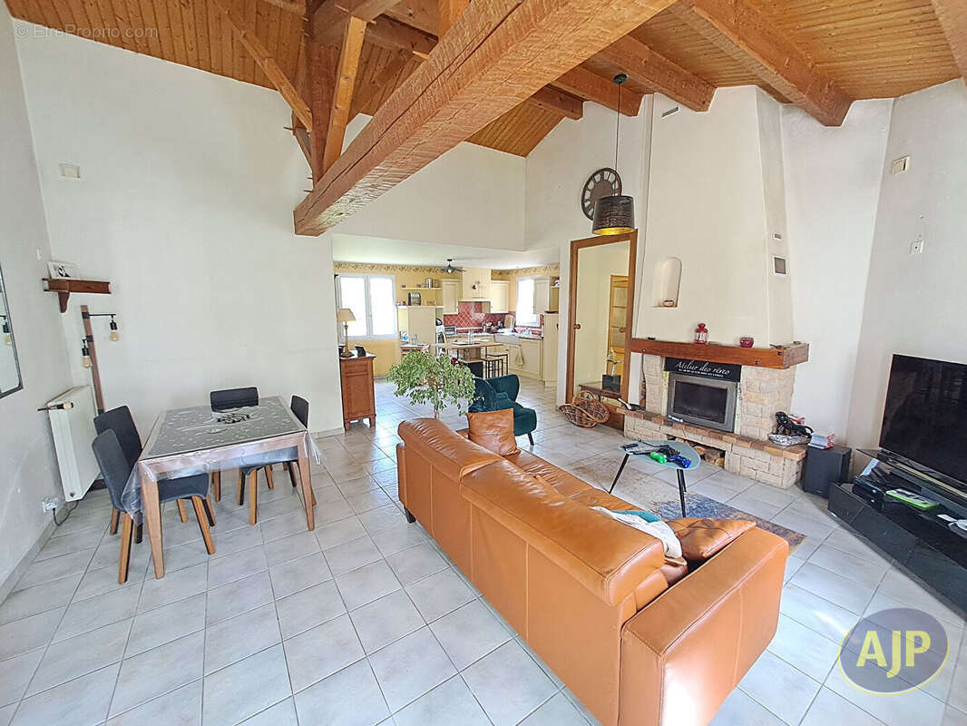 Maison à FALLERON