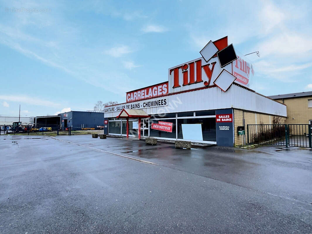 Entrepôt/local industriel 400 m² .Proche Zone Leclerc Betting - photo 4