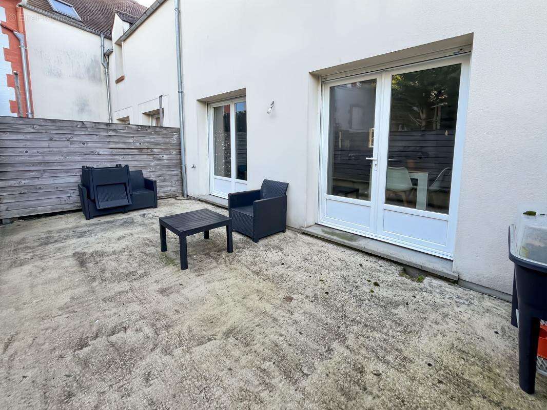 Maison à LA FERTE-SAINT-AUBIN