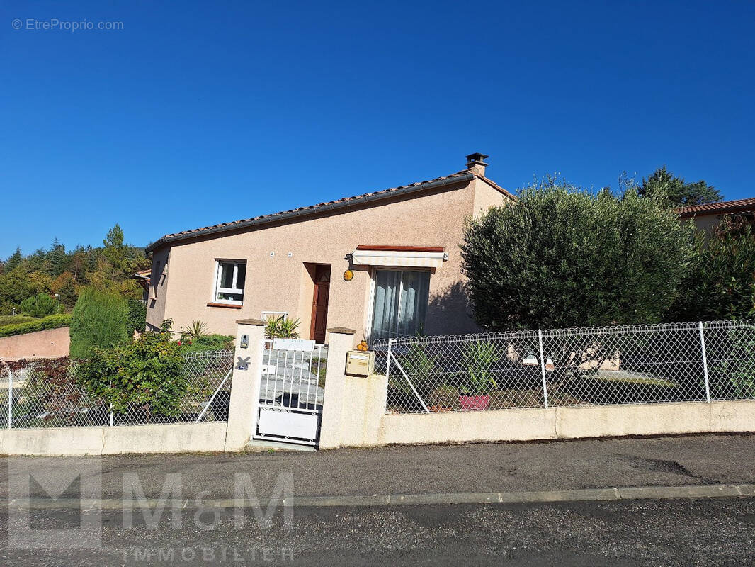 Maison à QUILLAN