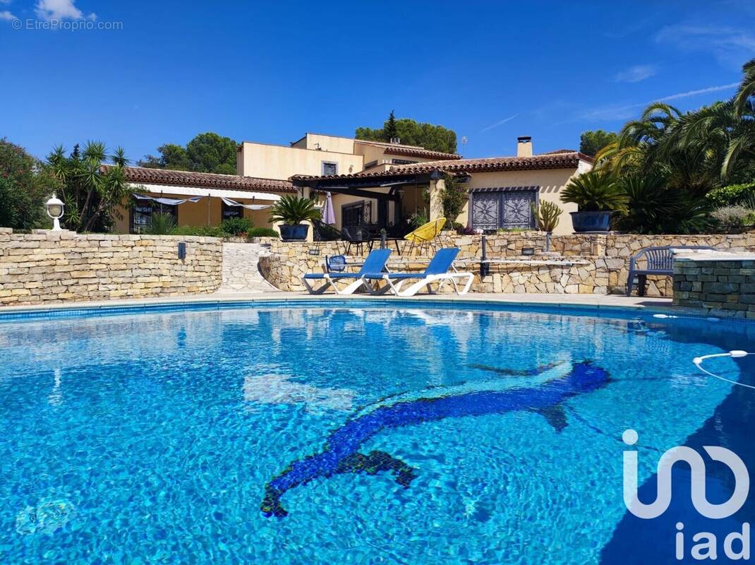 Photo 1 - Maison à SAINT-RAPHAEL